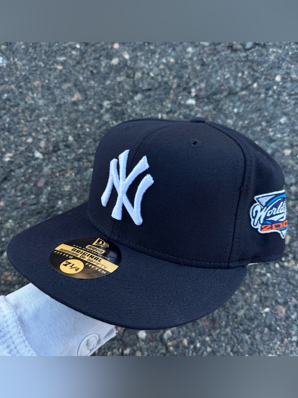 Vintage New York Yankees Fitted Hat Cap 7 1/4 World Series 2000 59fifty Patch